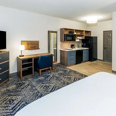 Candlewood Suites Fayetteville By Ihg Exterior photo