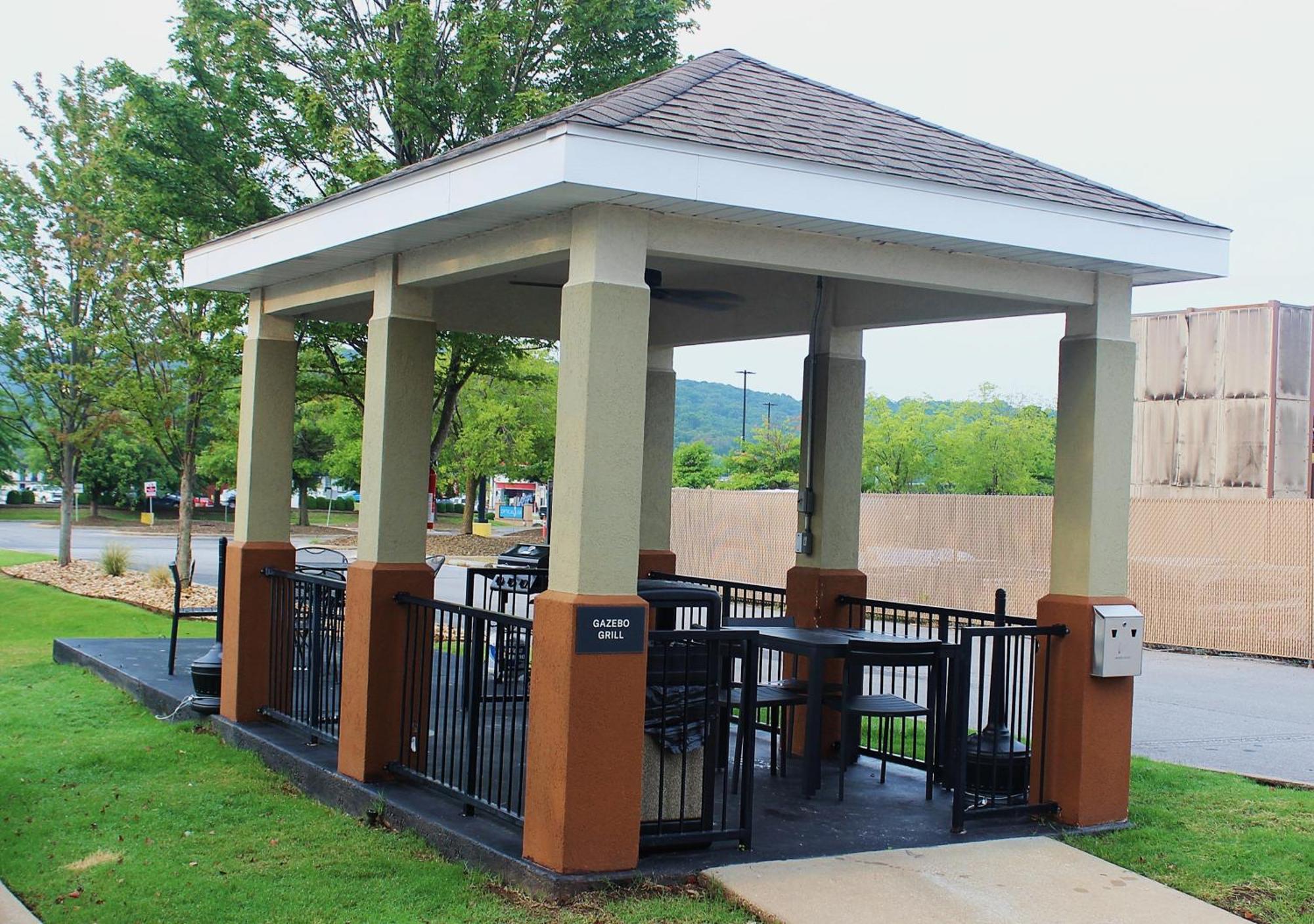 Candlewood By Ihg 3*
